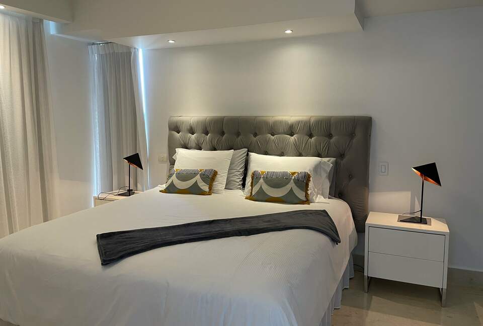 Yoo Panama 27A - Panama City, Panama