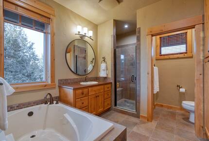 Modern Mountain Cabin at Brasada Ranch - Powell Butte, Oregon