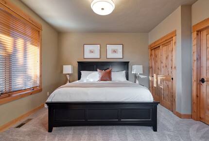 Modern Mountain Cabin at Brasada Ranch - Powell Butte, Oregon