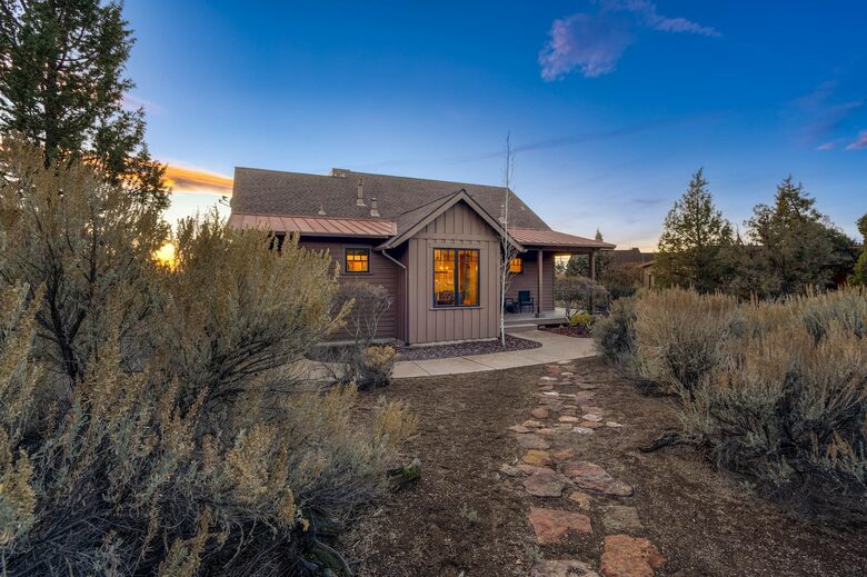 Modern Mountain Cabin at Brasada Ranch - Powell Butte, Oregon