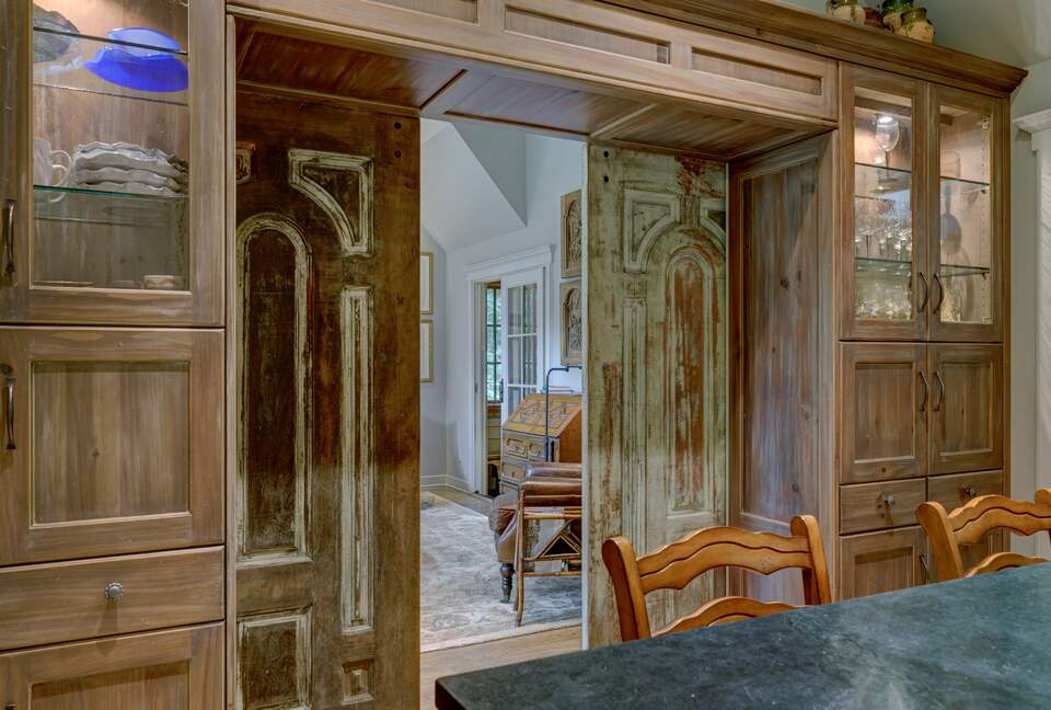 Quaint Highlands Cottage - Highlands, North Carolina