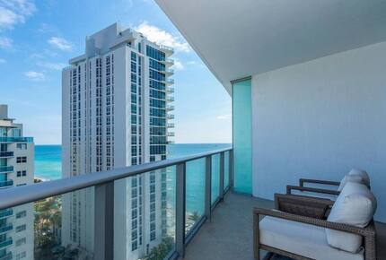 Hyde Resort & Residences - 2 Bedroom Luxe Apartment - Hollywood, Florida