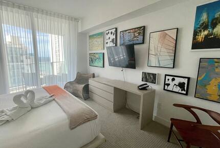 Hyde Resort & Residences - 2 Bedroom Luxe Apartment - Hollywood, Florida