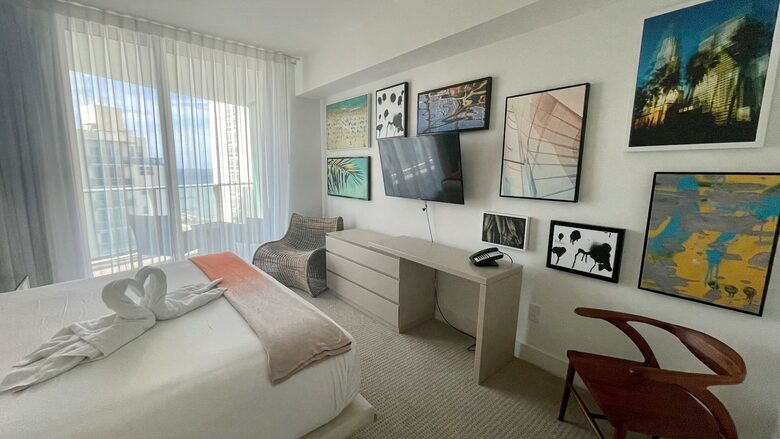 Hyde Resort & Residences - 2 Bedroom Luxe Apartment - Hollywood, Florida