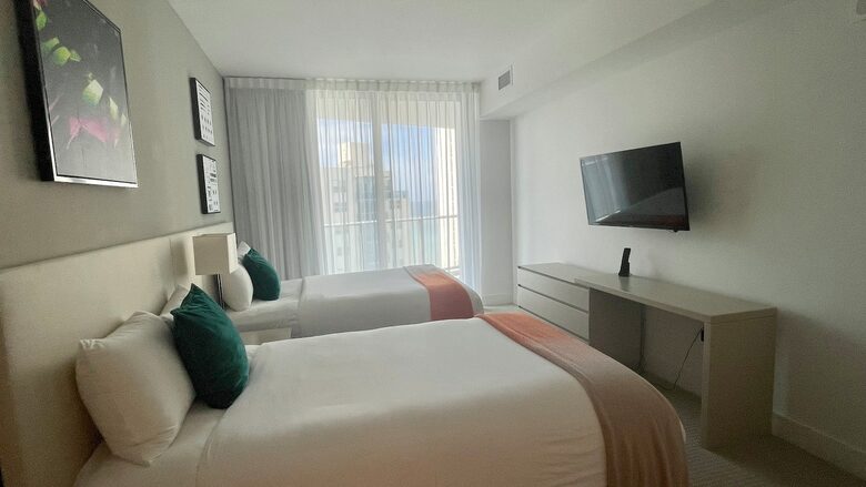 Hyde Resort & Residences - 2 Bedroom Luxe Apartment - Hollywood, Florida