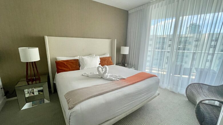 Hyde Resort & Residences - 2 Bedroom Luxe Apartment - Hollywood, Florida