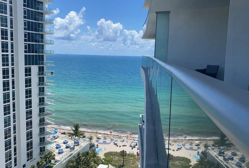 Hyde Resort & Residences - 2 Bedroom Luxe Apartment - Hollywood, Florida