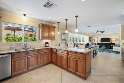 Villa La Quinta at Point Happy - La Quinta, California