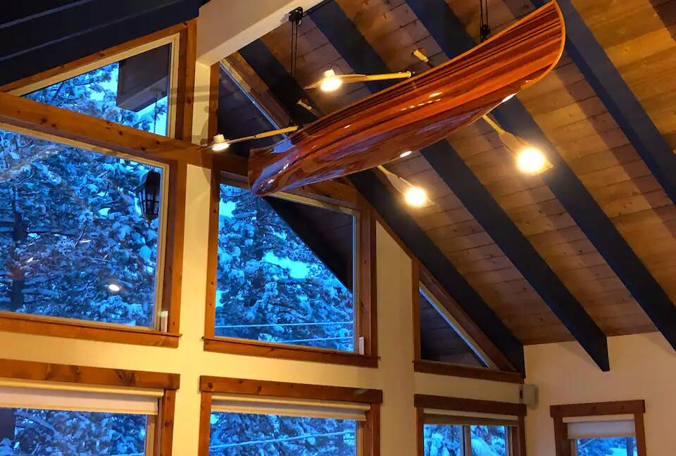 Home Exchange in South Lake Tahoe, CA, vaulted ceilings fun light