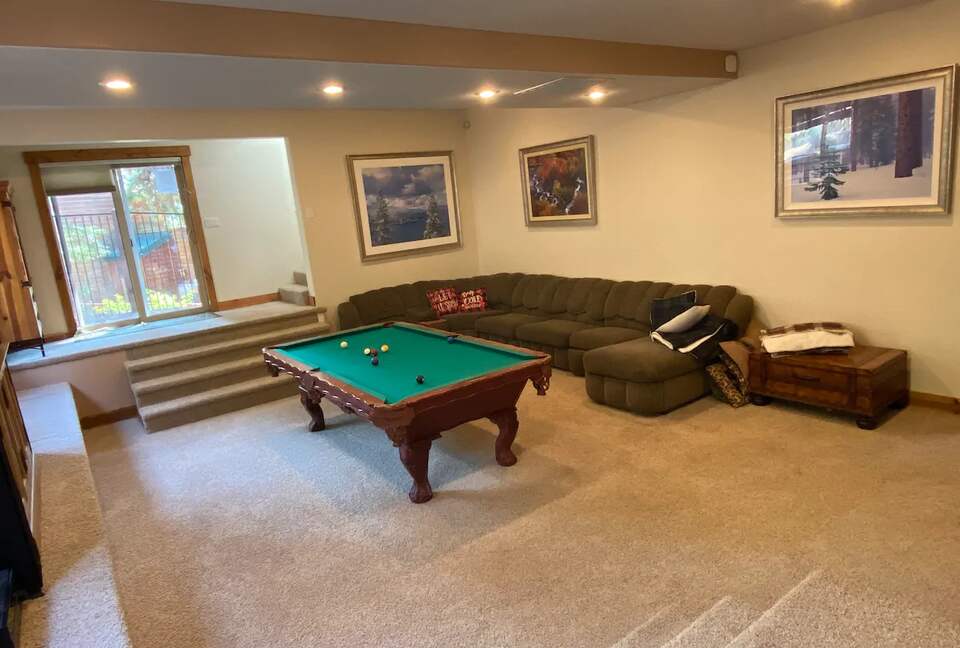 Home Exchange in South Lake Tahoe, CA, recreation room