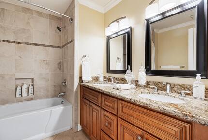 Villa La Quinta at Point Happy - La Quinta, California