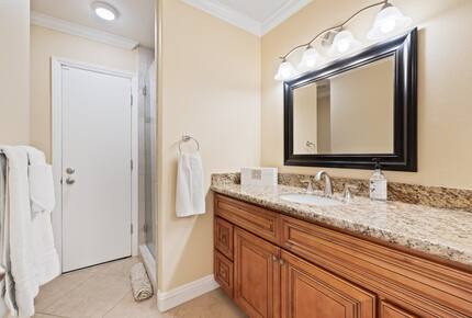 Villa La Quinta at Point Happy - La Quinta, California