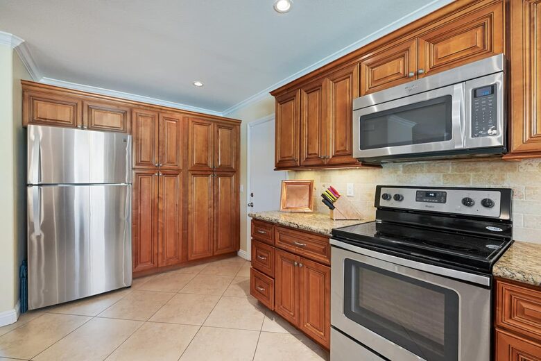 Villa La Quinta at Point Happy - La Quinta, California