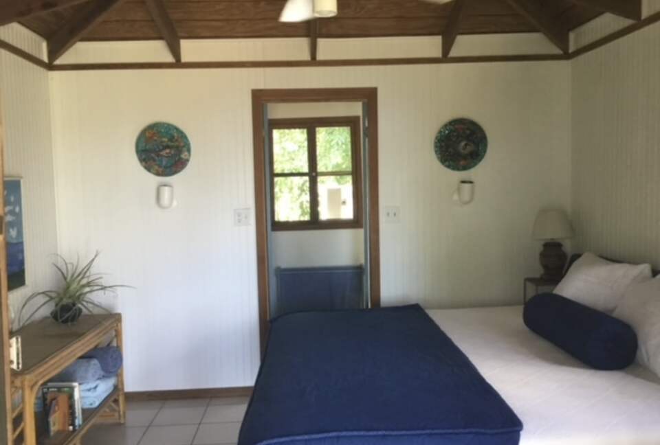 Home Exchange in St. John, USVI, Guest cottage bedroom