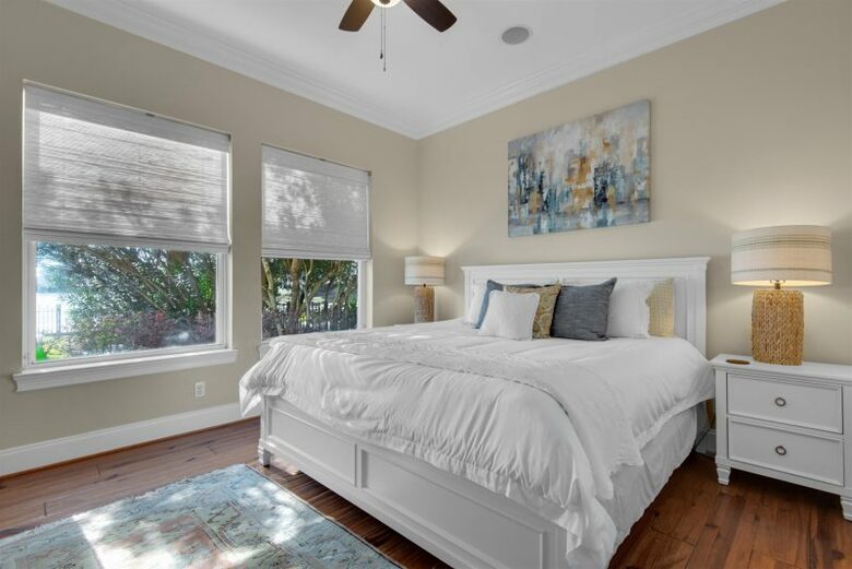 Home Exchange in Destin, FL, lake front property second floor guest