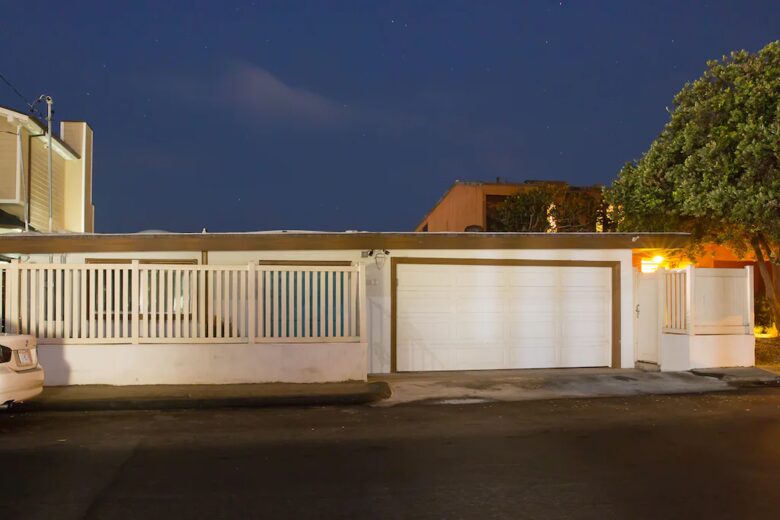 Beachfront California Cottage - Encinitas, California