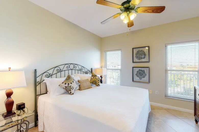 Home Exchange in Miramar Beach, FL, guest bedroom