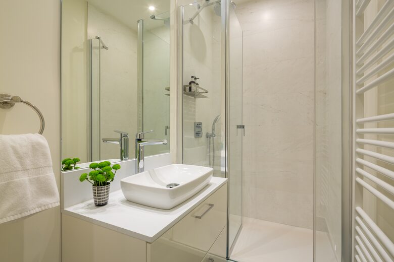 Syrah - Paris, France