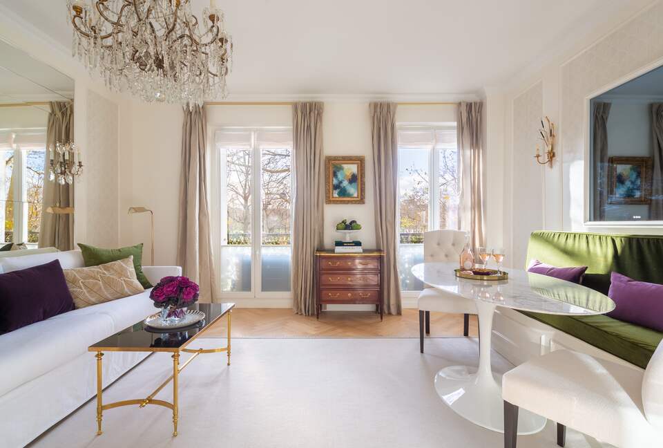 Syrah - Paris, France