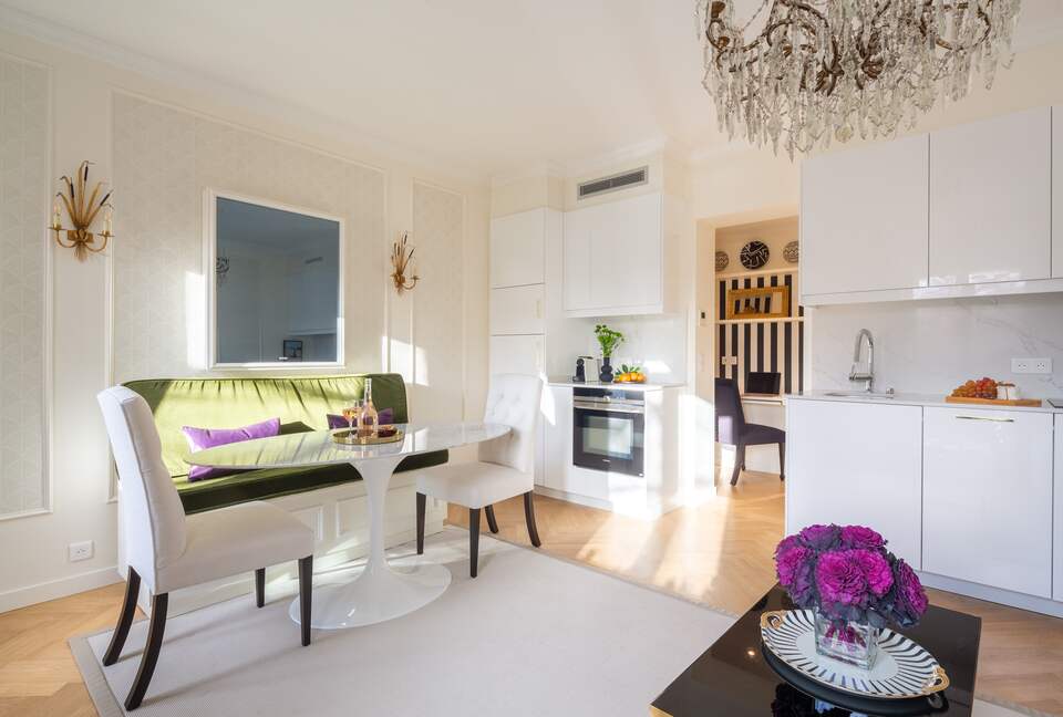 Syrah - Paris, France