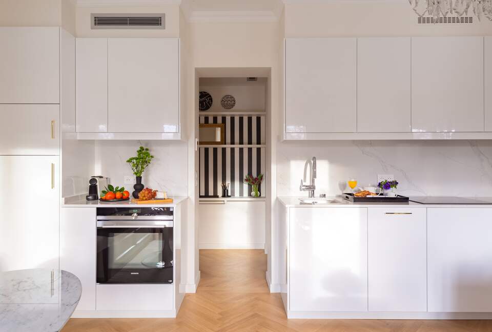 Syrah - Paris, France