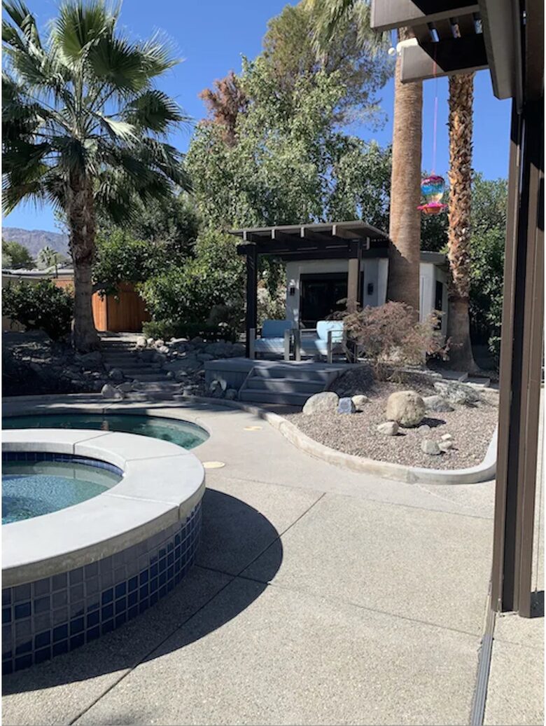 Palm Desert Utopia (near El Paseo) - Palm Desert, California