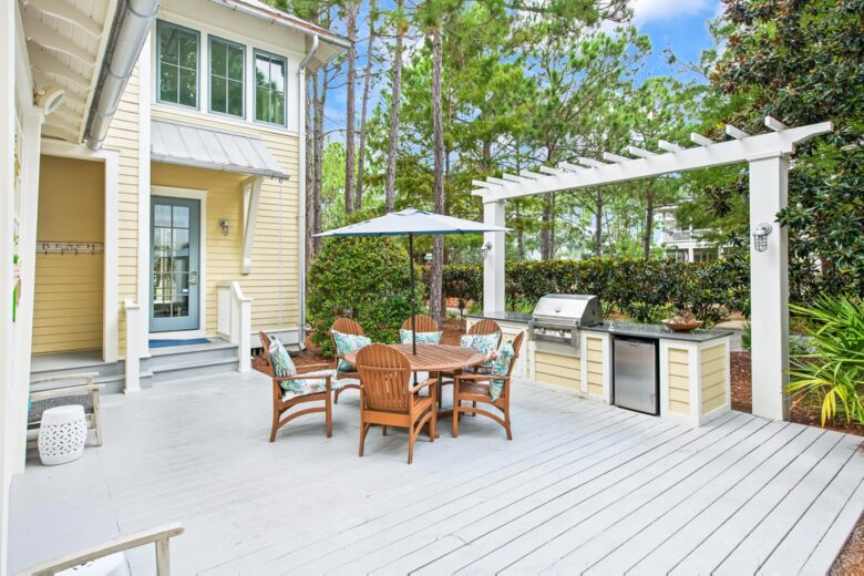 Home Exchange in Santa Rosa Beach, FL, patio and grill