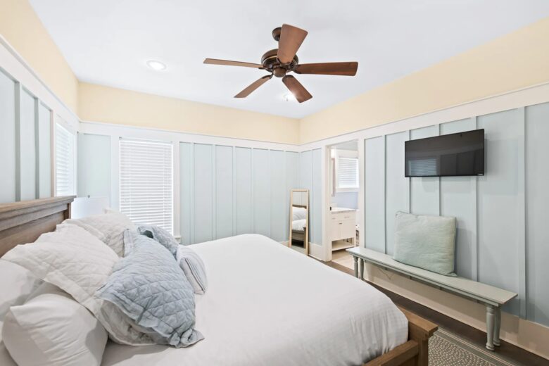 Home Exchange in Santa Rosa Beach, FL, guest suite
