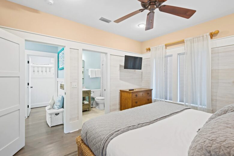 Home Exchange in Santa Rosa Beach, FL, second guest bedroom