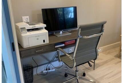 Palm Desert Utopia (near El Paseo) - Palm Desert, California