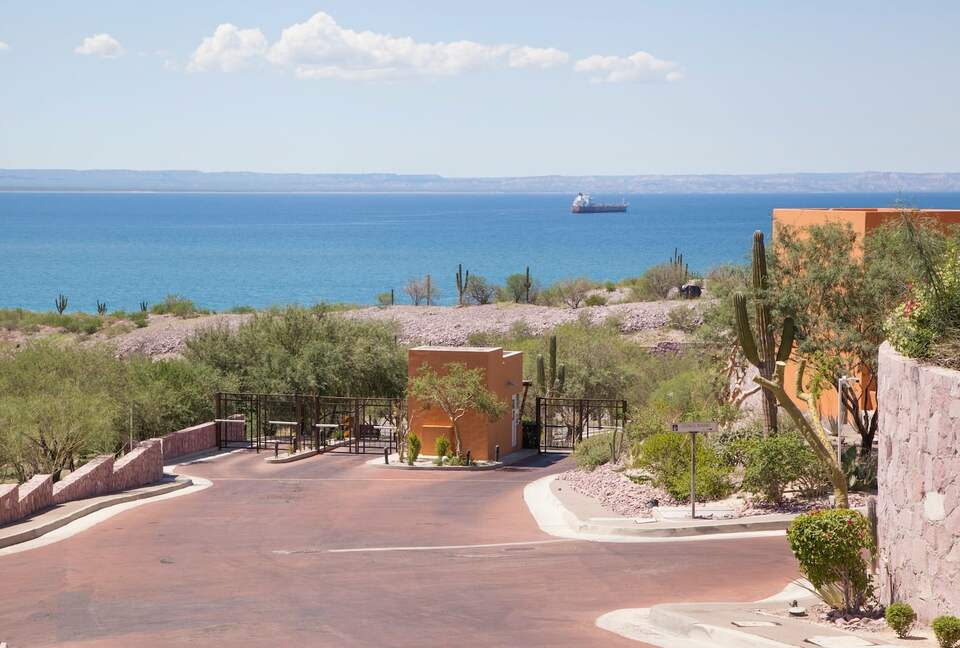 Las Colinas: 3 Bedroom (Puerta Cortés) - La Paz, Mexico