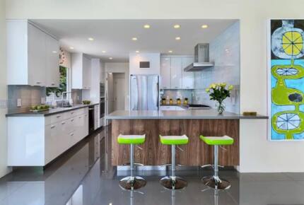 Home Exchange in Palm Springs, CA, modern kitchen