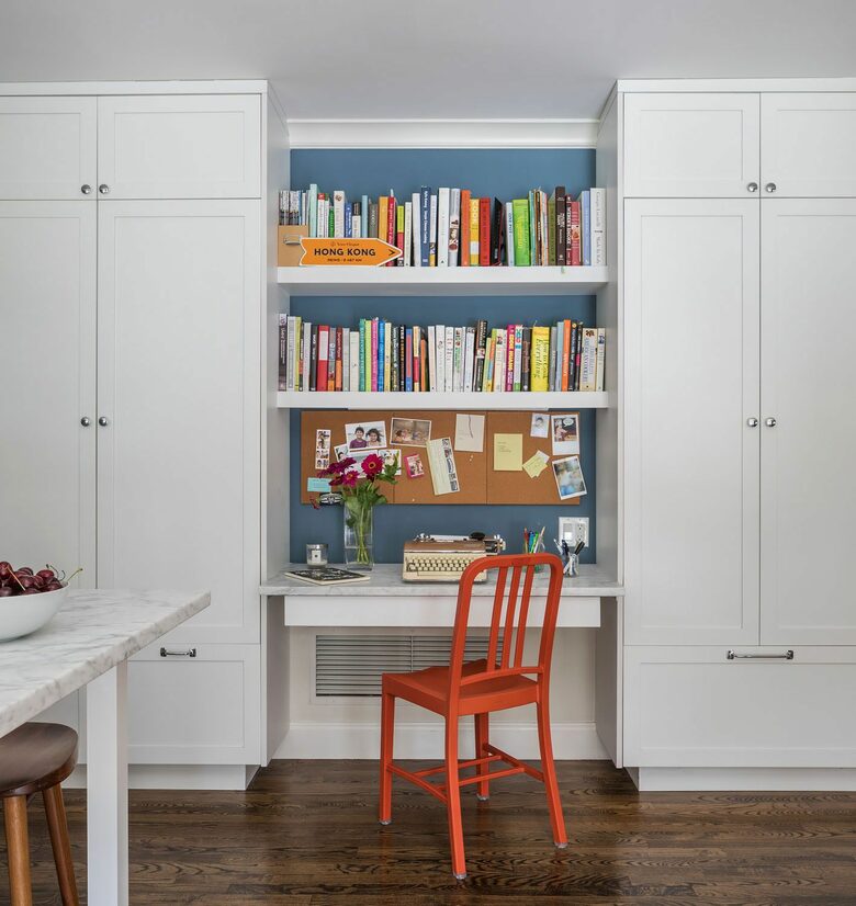 Home Exchange in Sag Harbor, NY, office space in the kitchen