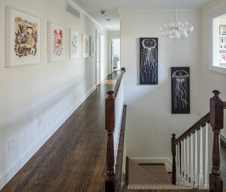 Home Exchange in Sag Harbor, NY, upstairs hallway