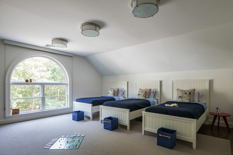 Home Exchange in Sag Harbor, NY, spacious bunk room