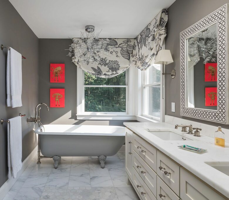 Home Exchange in Sag Harbor, NY, master ensuite soaker tub