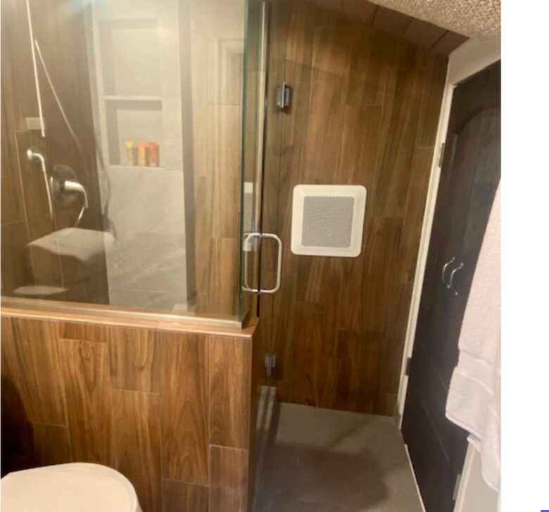 Home Exchange in Snowmass, CO, guest bathroom