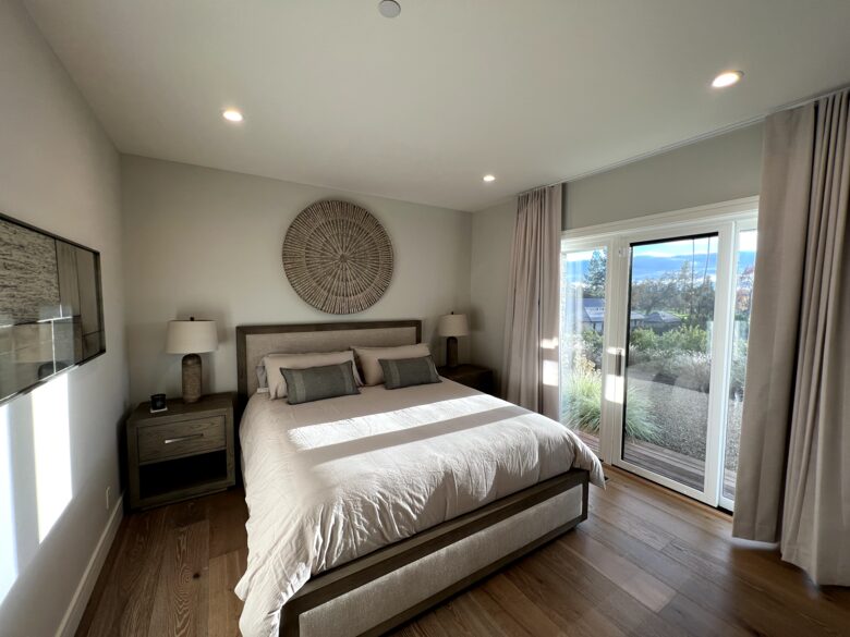 Bedroom #4 (lower level)