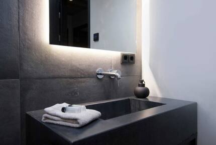 The Luxurious Viking Lodge - Selfoss, Iceland