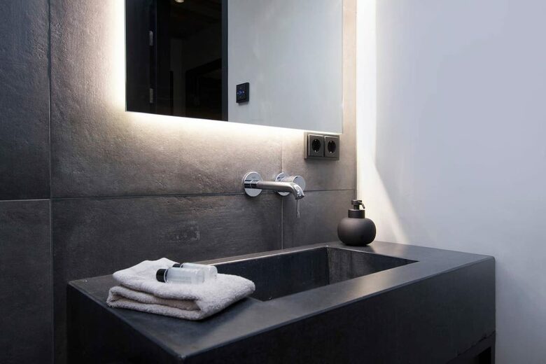 The Luxurious Viking Lodge - Selfoss, Iceland