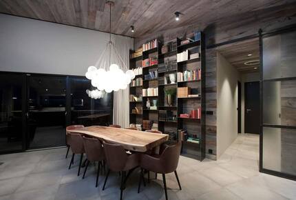 The Luxurious Viking Lodge - Selfoss, Iceland