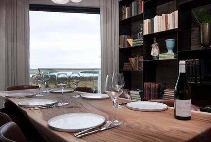 The Luxurious Viking Lodge - Selfoss, Iceland