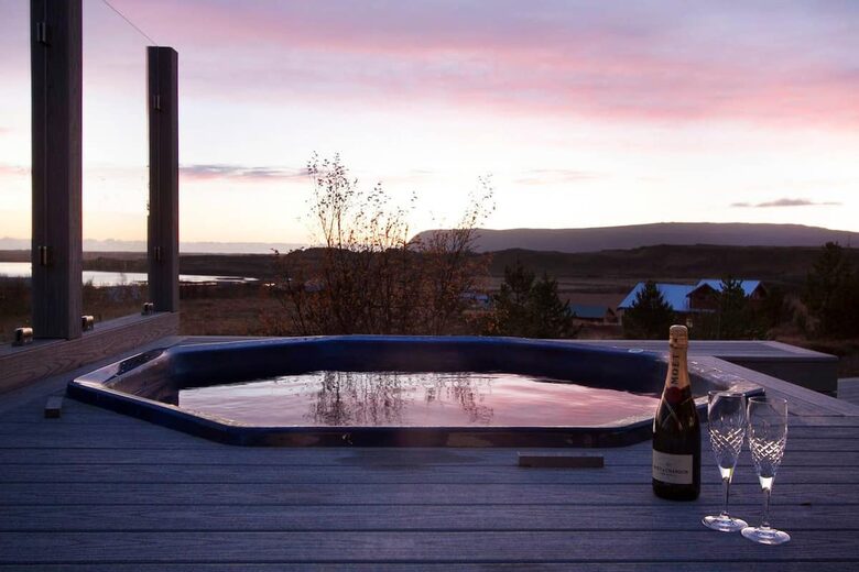 The Luxurious Viking Lodge - Selfoss, Iceland