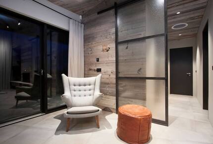 The Luxurious Viking Lodge - Selfoss, Iceland