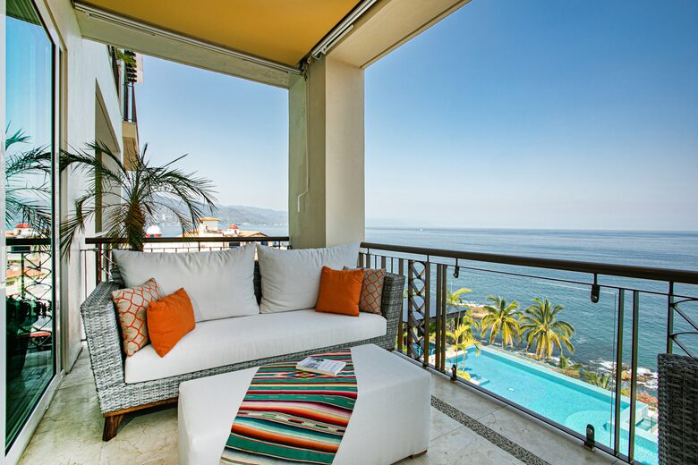 Conchas Chinas Beachfront Luxe - Puerto Vallarta, Mexico