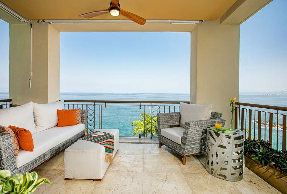 Conchas Chinas Beachfront Luxe - Puerto Vallarta, Mexico