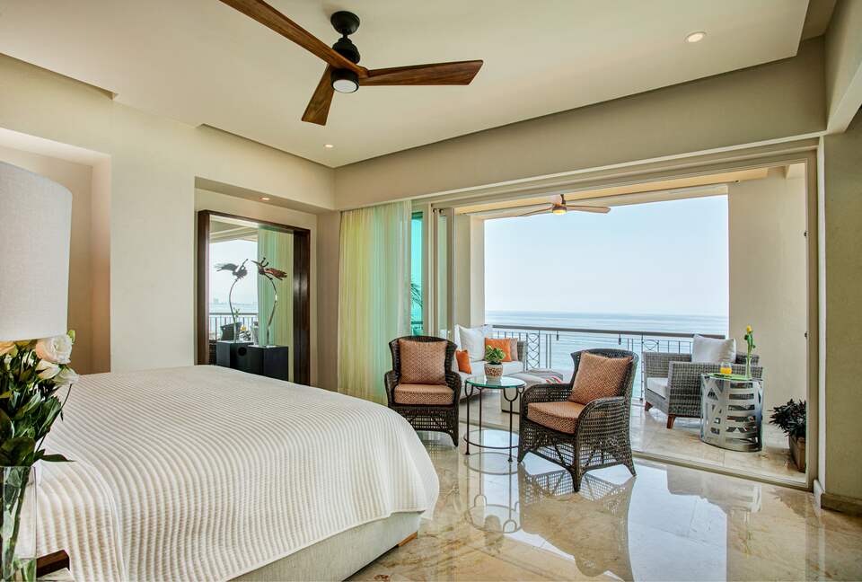 Conchas Chinas Beachfront Luxe - Puerto Vallarta, Mexico