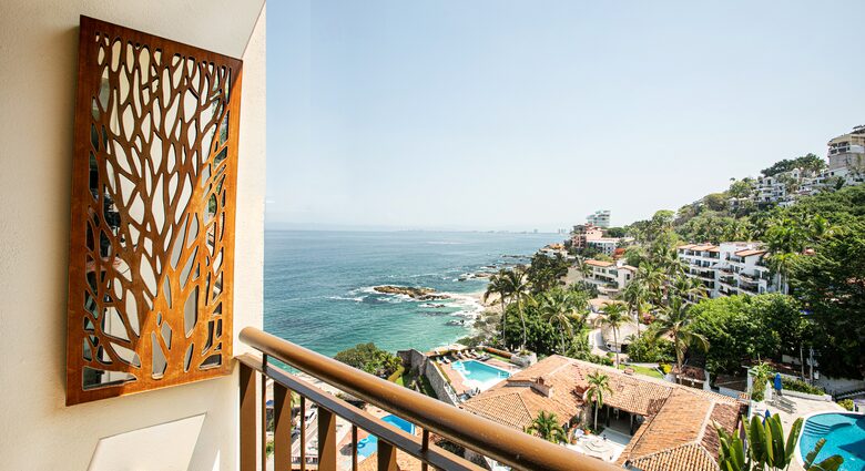 Conchas Chinas Beachfront Luxe - Puerto Vallarta, Mexico