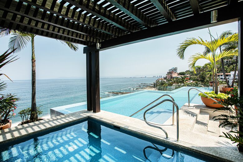 Conchas Chinas Beachfront Luxe - Puerto Vallarta, Mexico