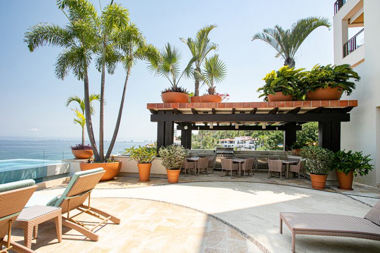 Conchas Chinas Beachfront Luxe - Puerto Vallarta, Mexico